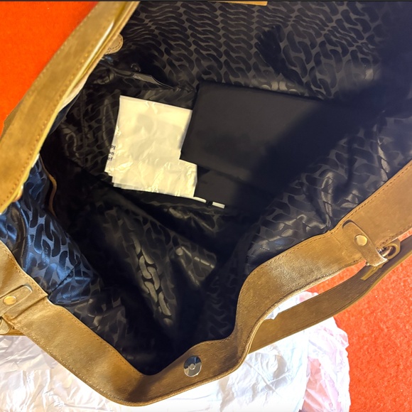 Rebecca Minkoff honey caramel M.A.B carryall hobo suede leather large tote NWT - Picture 9 of 16